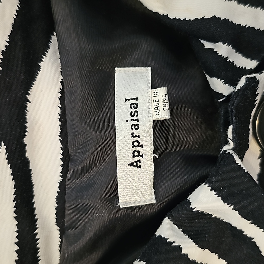 Zebra print jacket - Picture 5 of 8